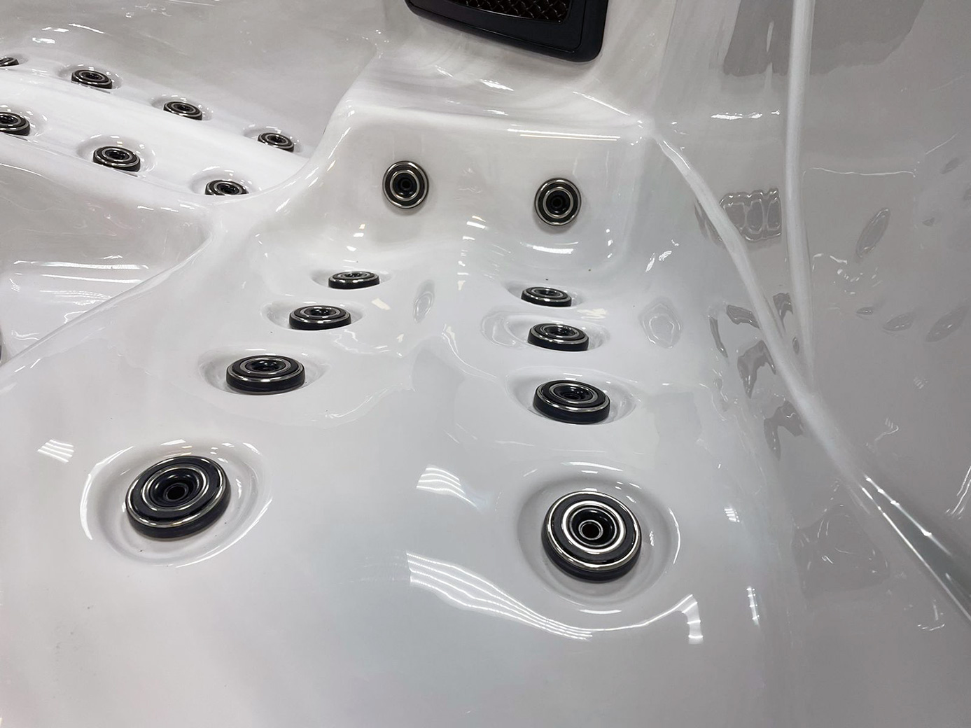 Гидромассажный Спа Бассейн Jazzi Pool 333E Eldorado (рис.6) Гидромассажный Спа Бассейн Jazzi Pool 333E Eldorado (рис.6)